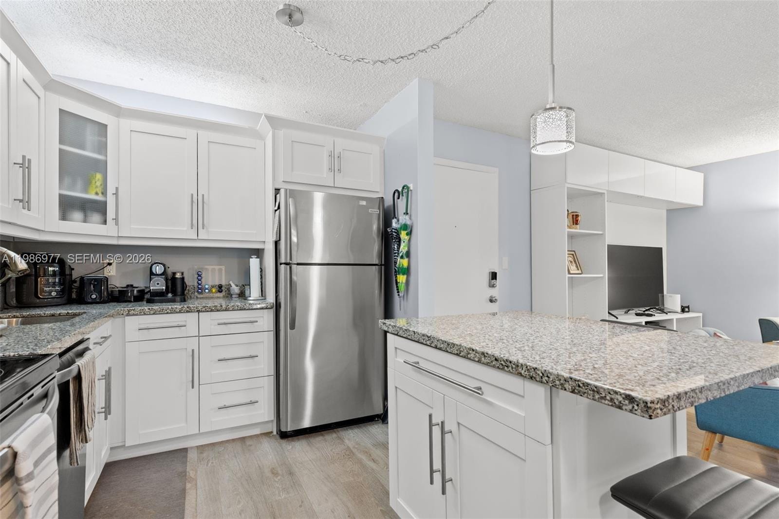10709 W Clairmont Circle 111 — photo 3