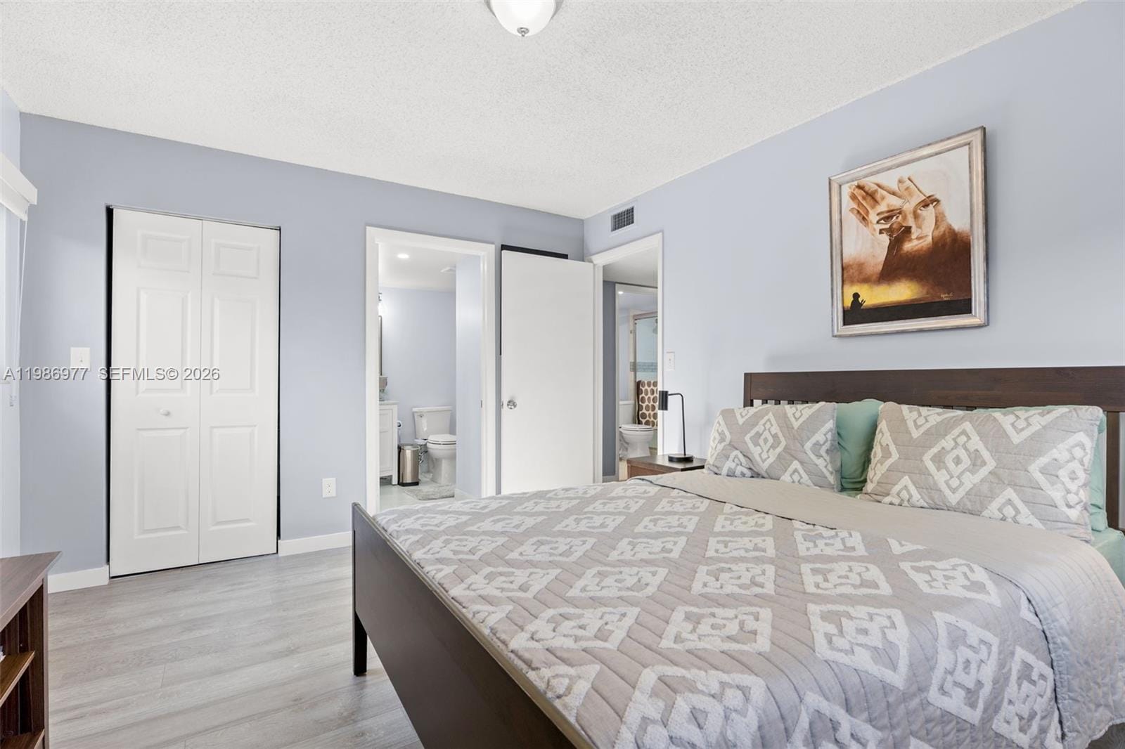 10709 W Clairmont Circle 111 — photo 9