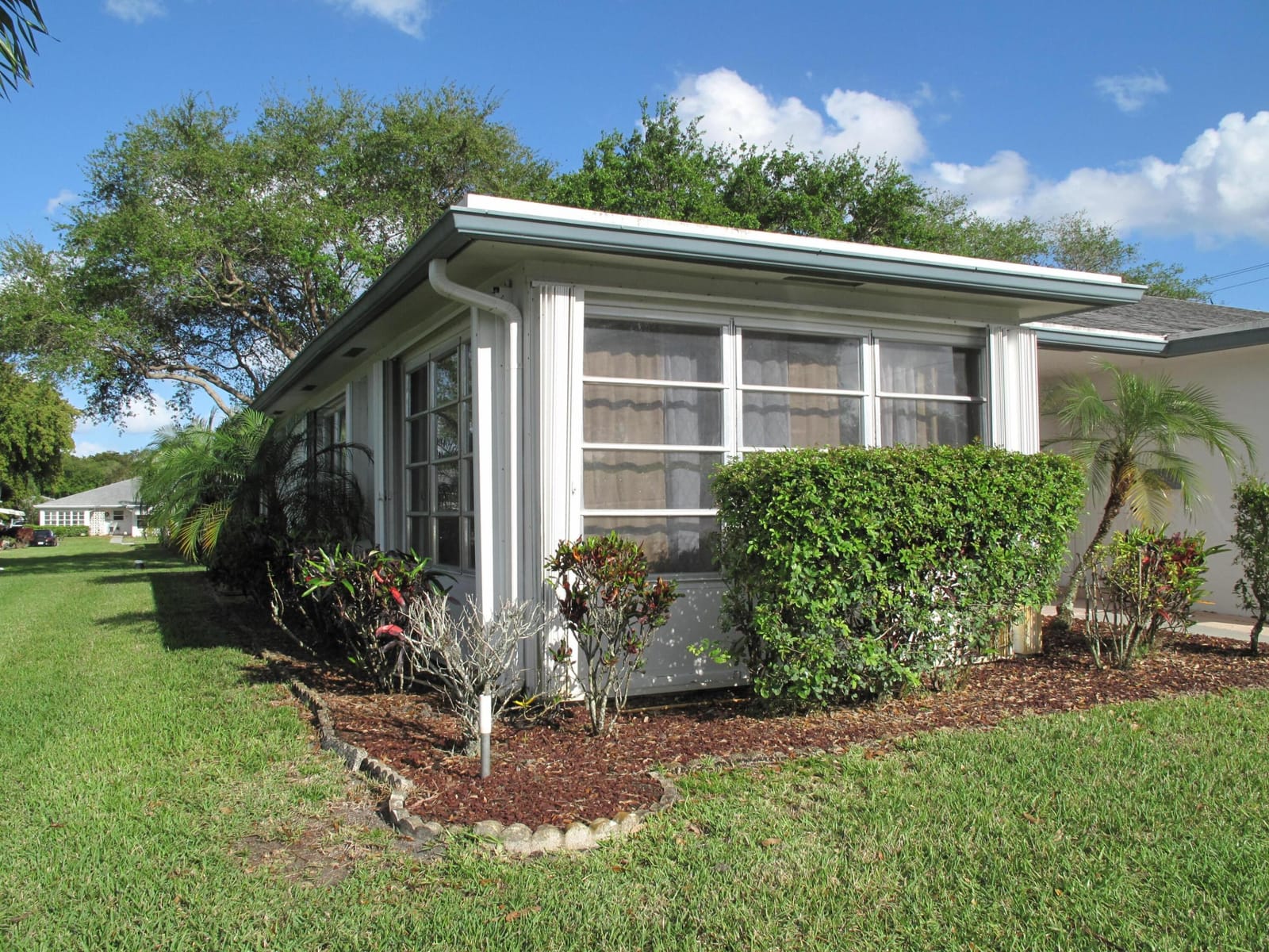1217 S Drive Way A, Delray Beach, FL 33445 photo 2