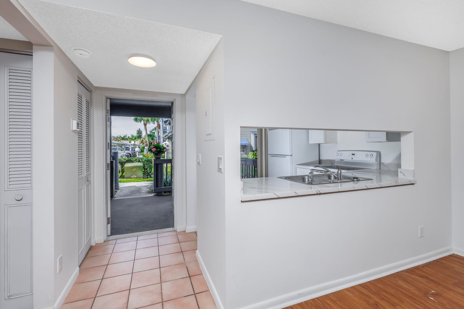 1421 NE 14th Court Q-19, Jensen Beach, FL 34957 photo 8