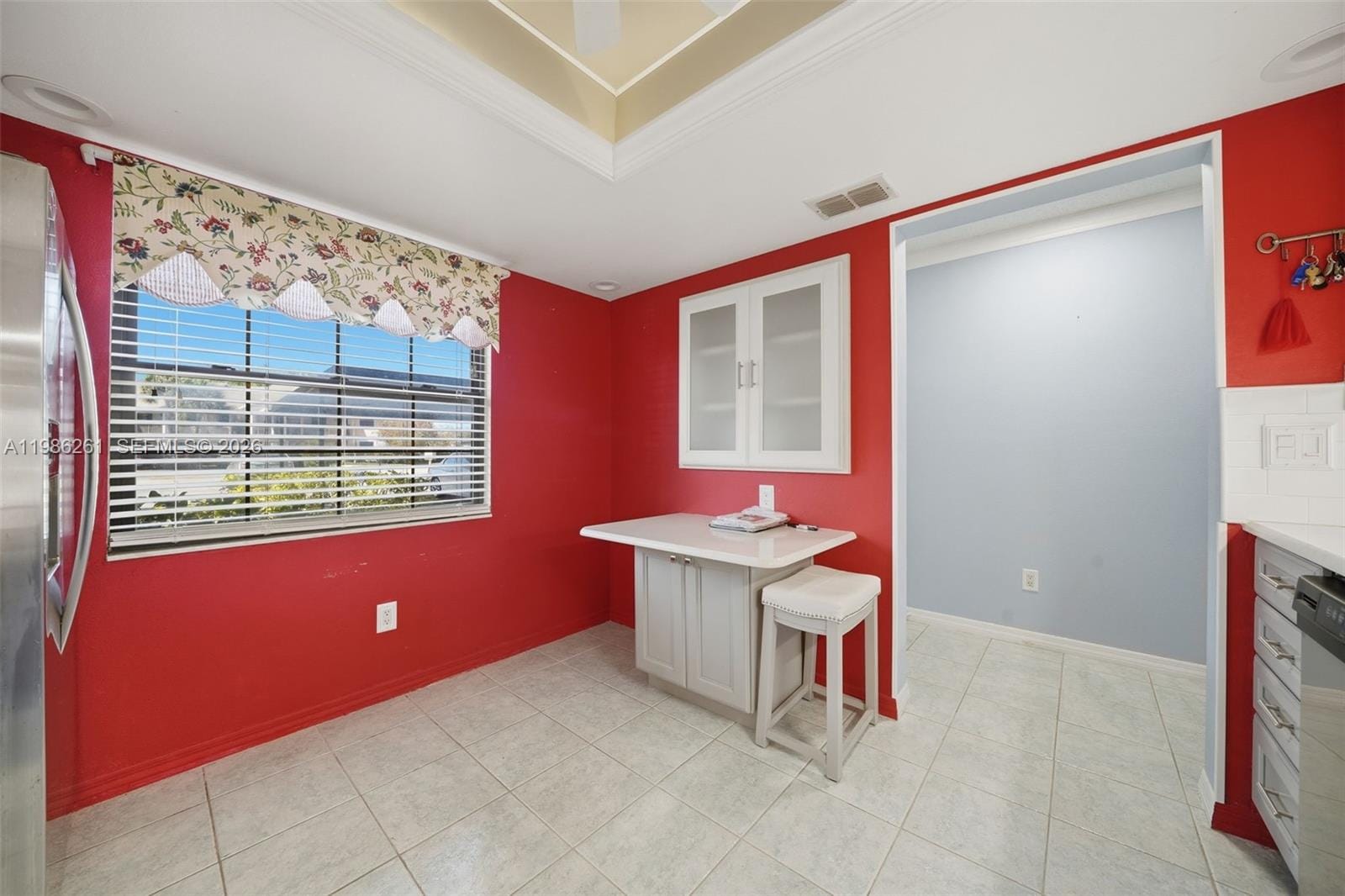 2130 Elm Street 401 — photo 4