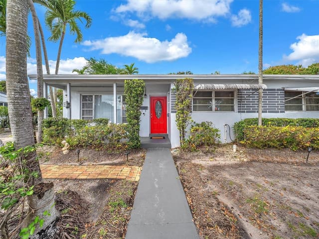 3281 NW 170th Street, sold in Bonnie Briar Estates, Miami Gardens, FL