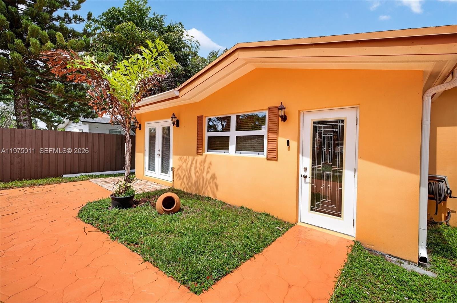2543 Liberty Street, Hollywood, FL 33020 photo 3