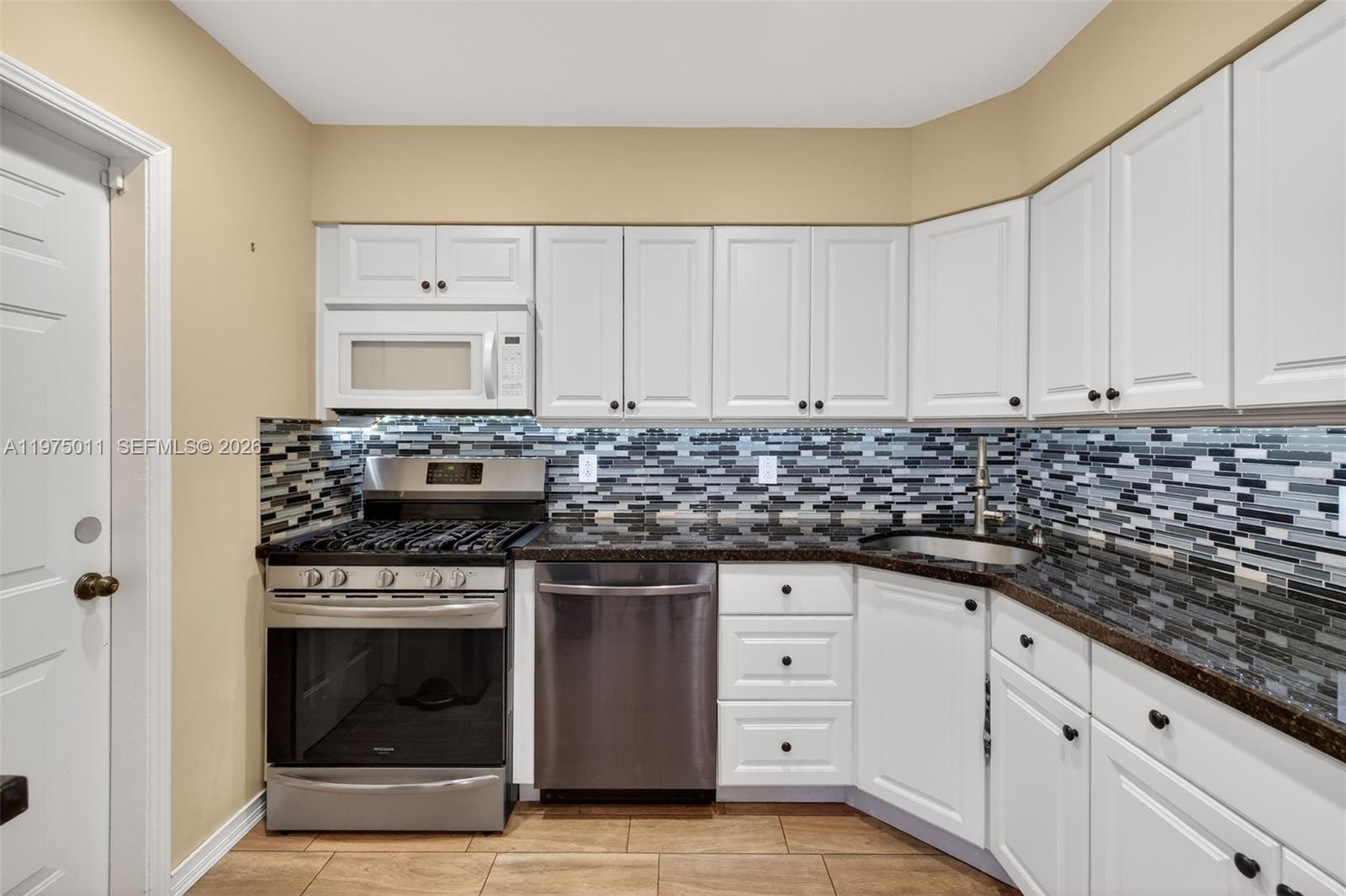2543 Liberty Street, Hollywood, FL 33020, Hollywood