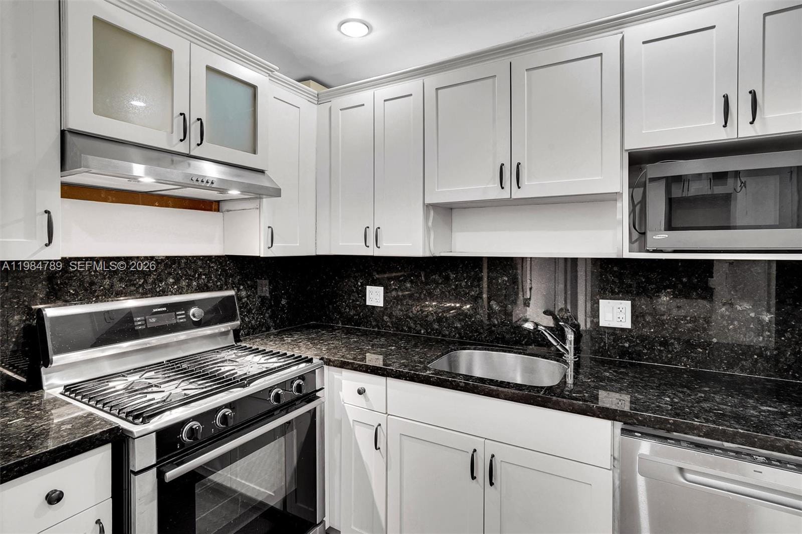 700 Biltmore Way 306, Coral Gables, FL 33134 photo 3