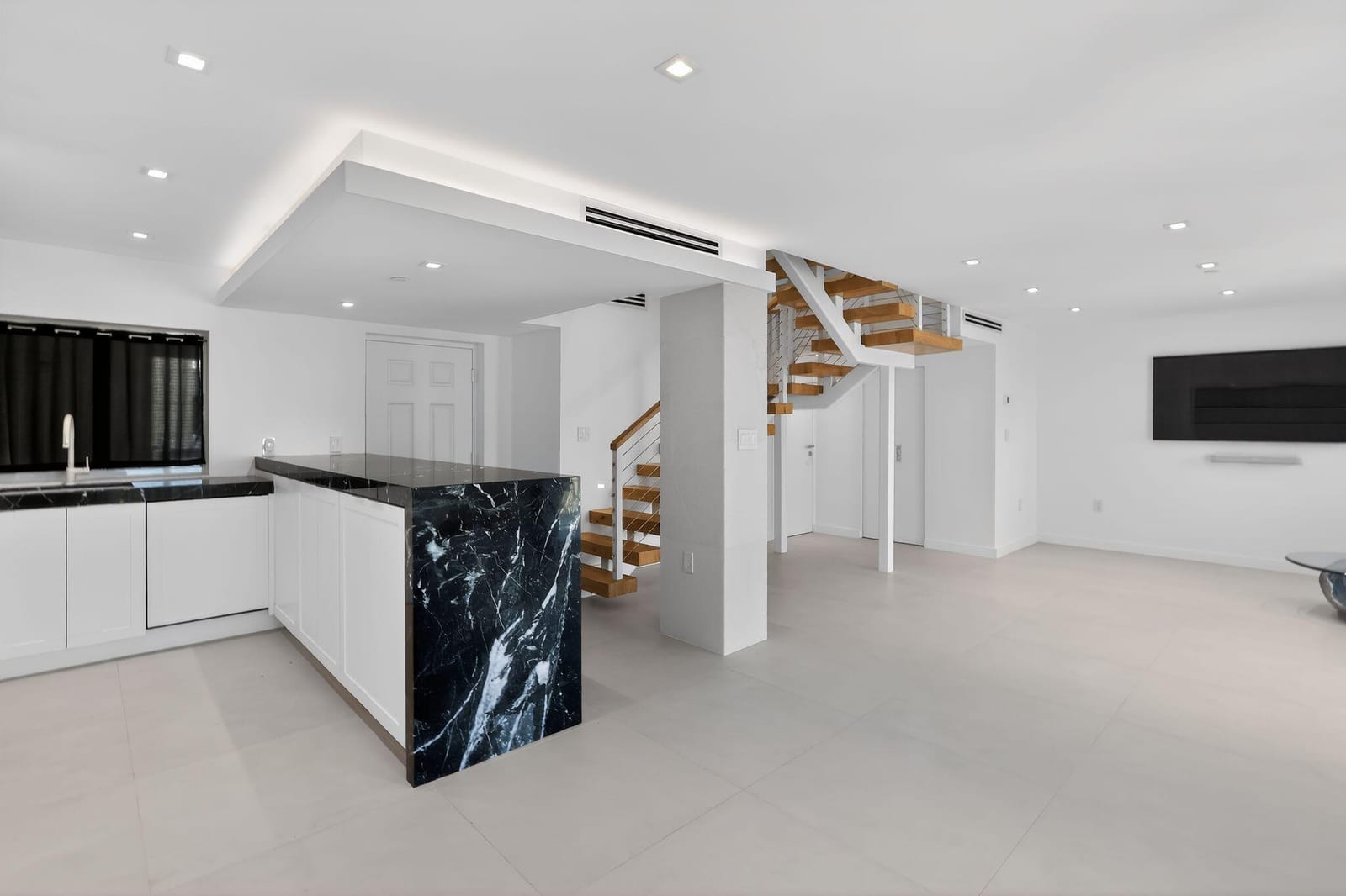120 Jefferson Avenue 12009, Miami Beach, FL 33139 photo 11