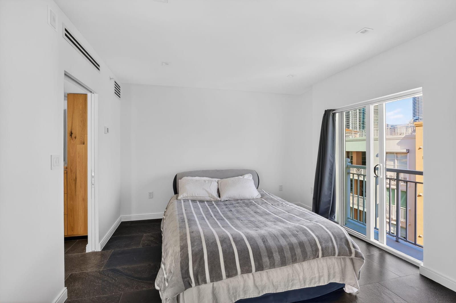 120 Jefferson Avenue 12009, Miami Beach, FL 33139 photo 18