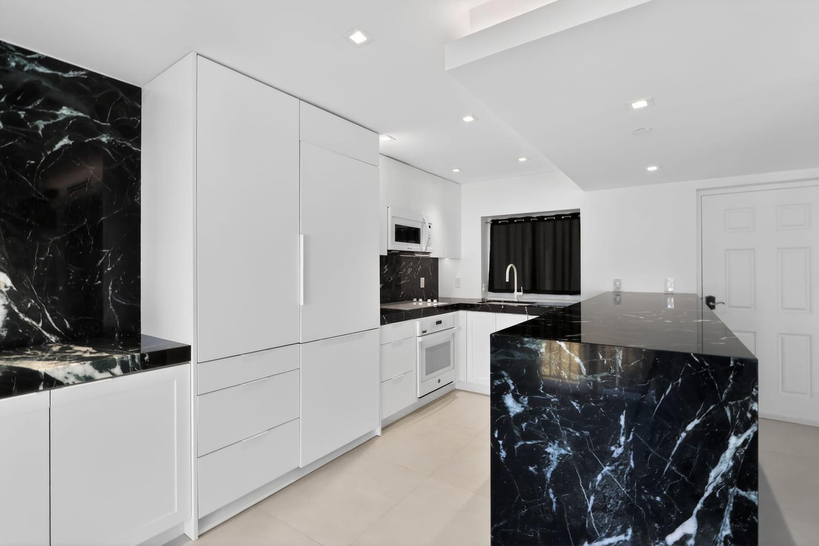 120 Jefferson Avenue 12009, Miami Beach, FL 33139 photo 8