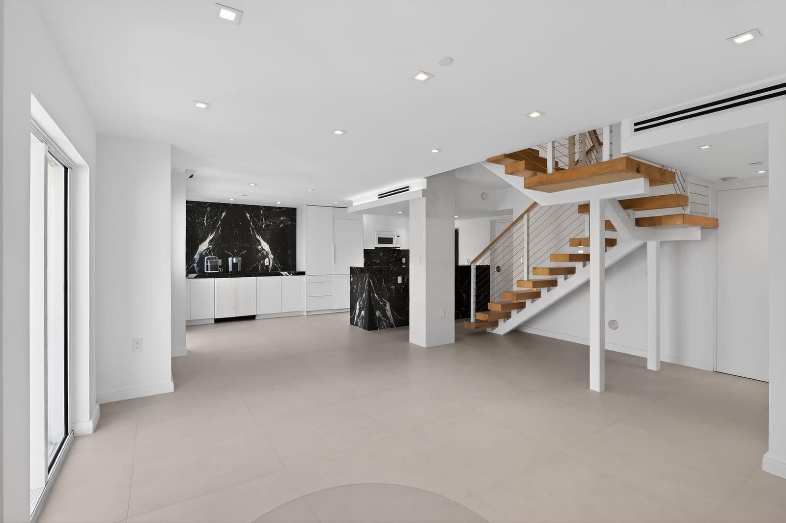 120 Jefferson Avenue 12009, Miami Beach, FL 33139 photo 10