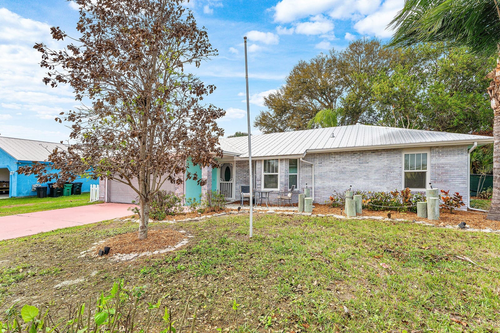 2114 SE Midtown Road — photo 4