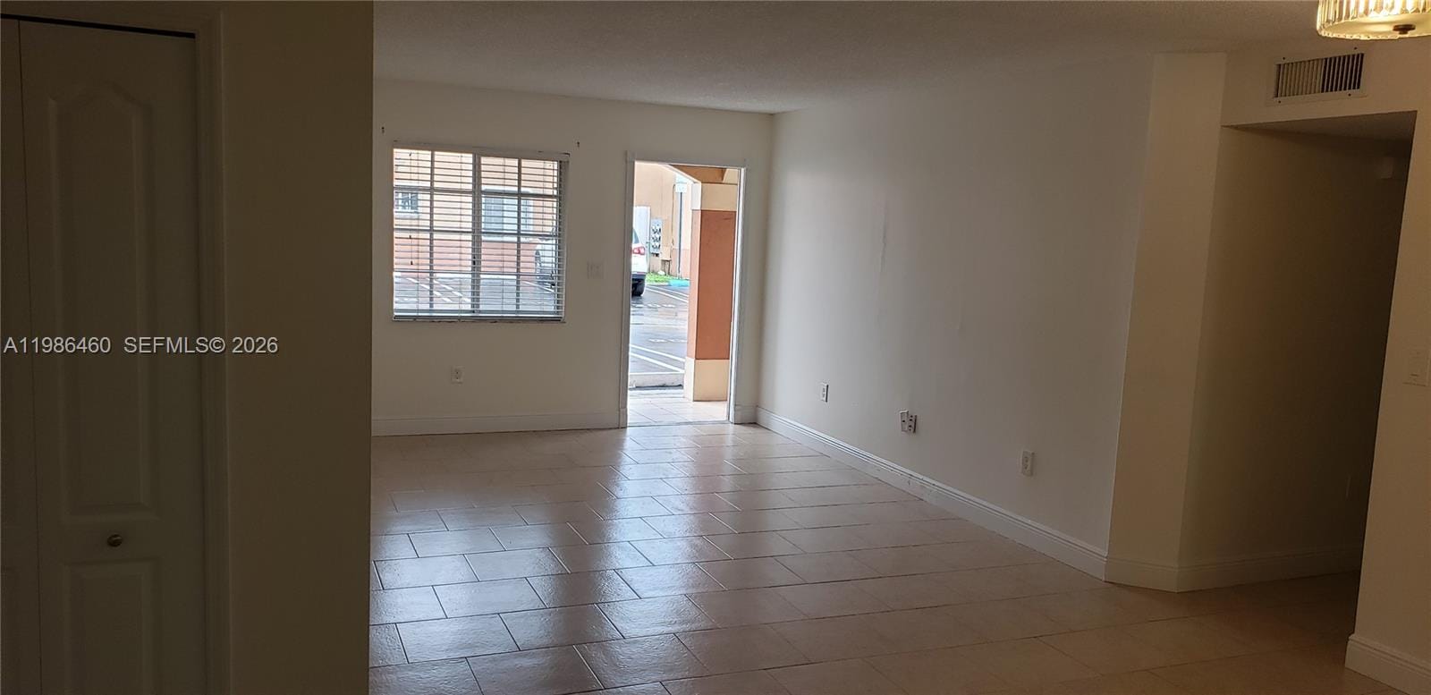 2425 W 76th Street 109, Hialeah, FL 33016 photo 2