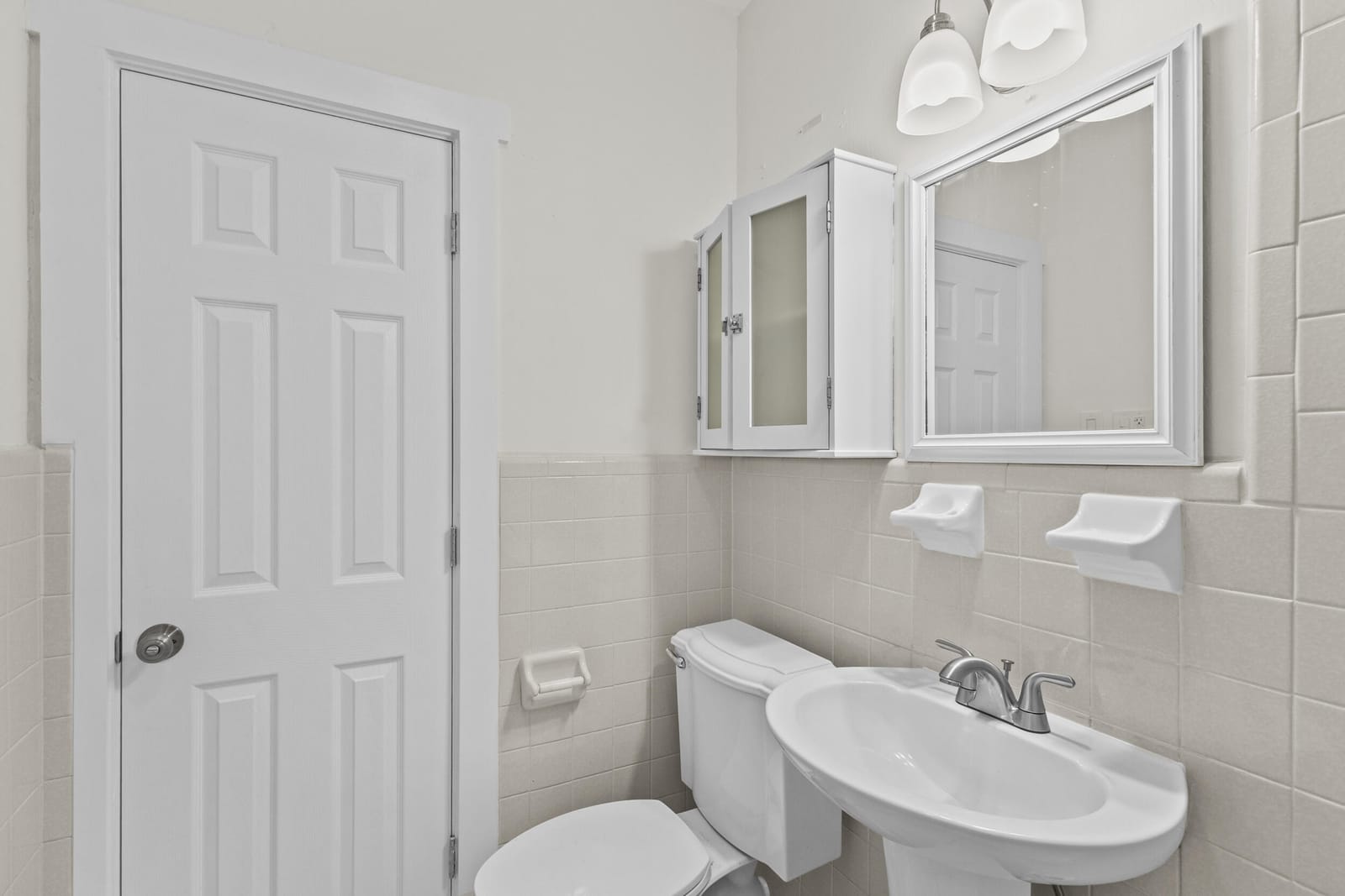 908 Villas Drive 18 — photo 12