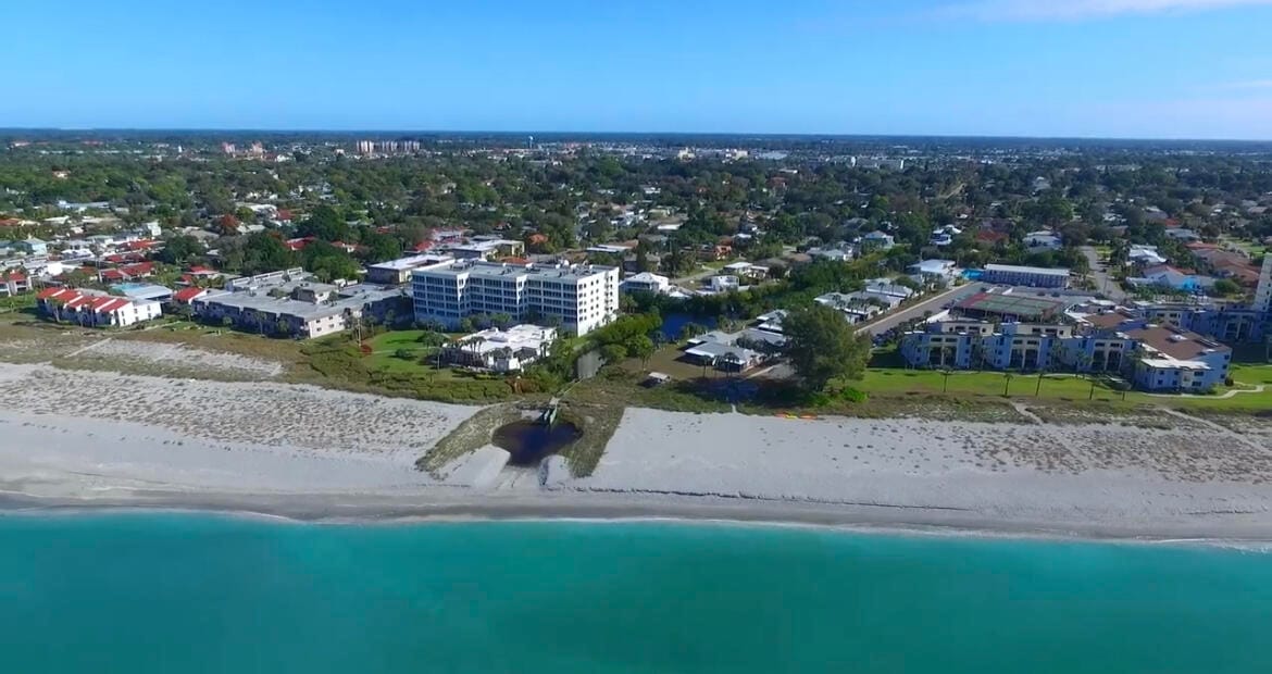 908 Villas Drive 18, Venice, FL 34285 photo 25