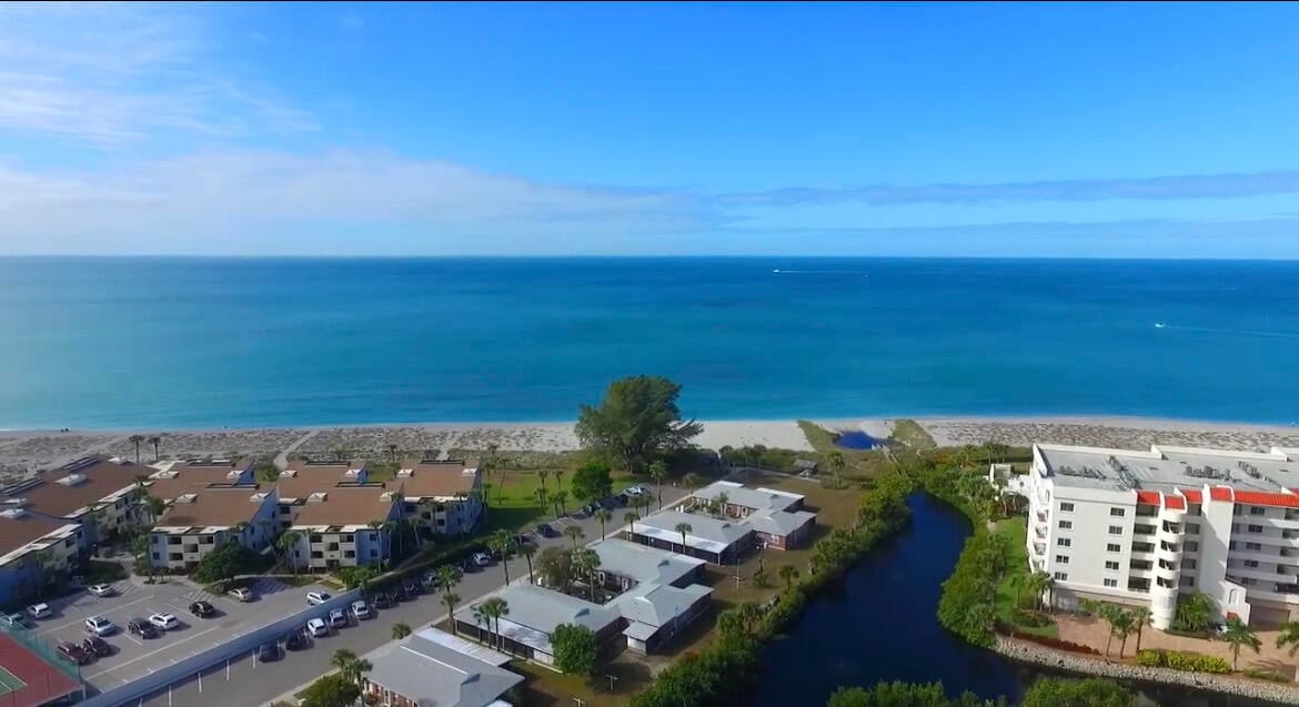 908 Villas Drive 18, Venice, FL 34285 photo 26