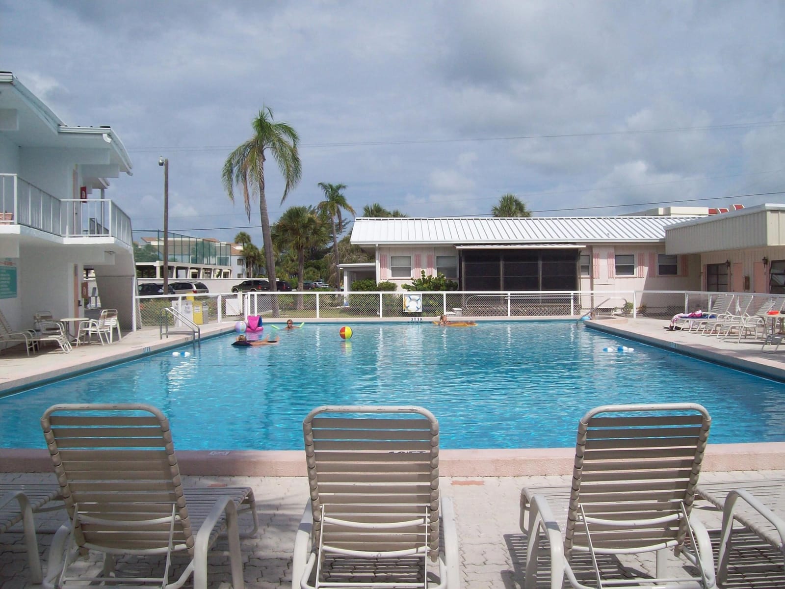 908 Villas Drive 18, Venice, FL 34285 photo 28