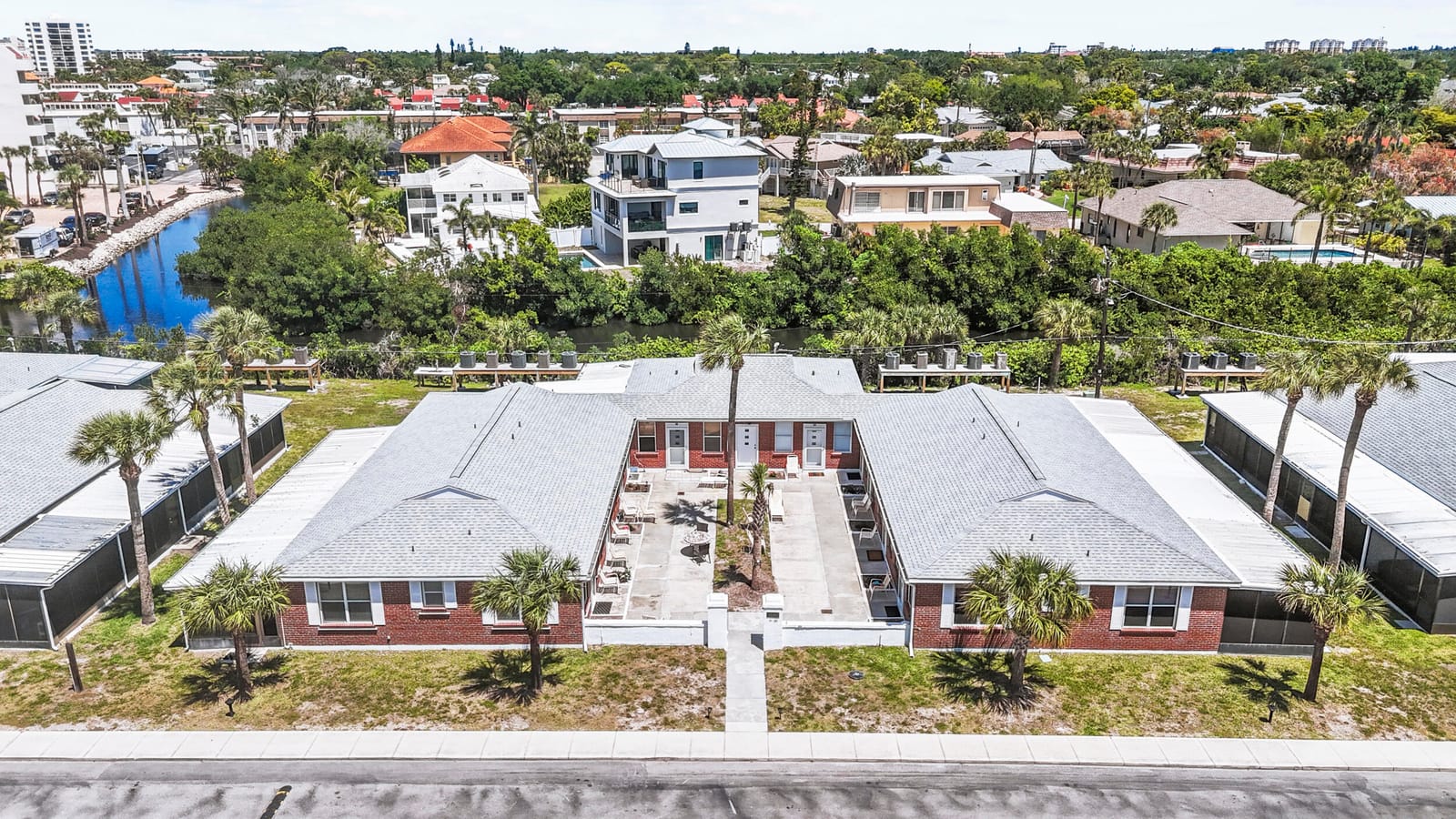 908 Villas Drive 18, Venice, FL 34285 photo 29