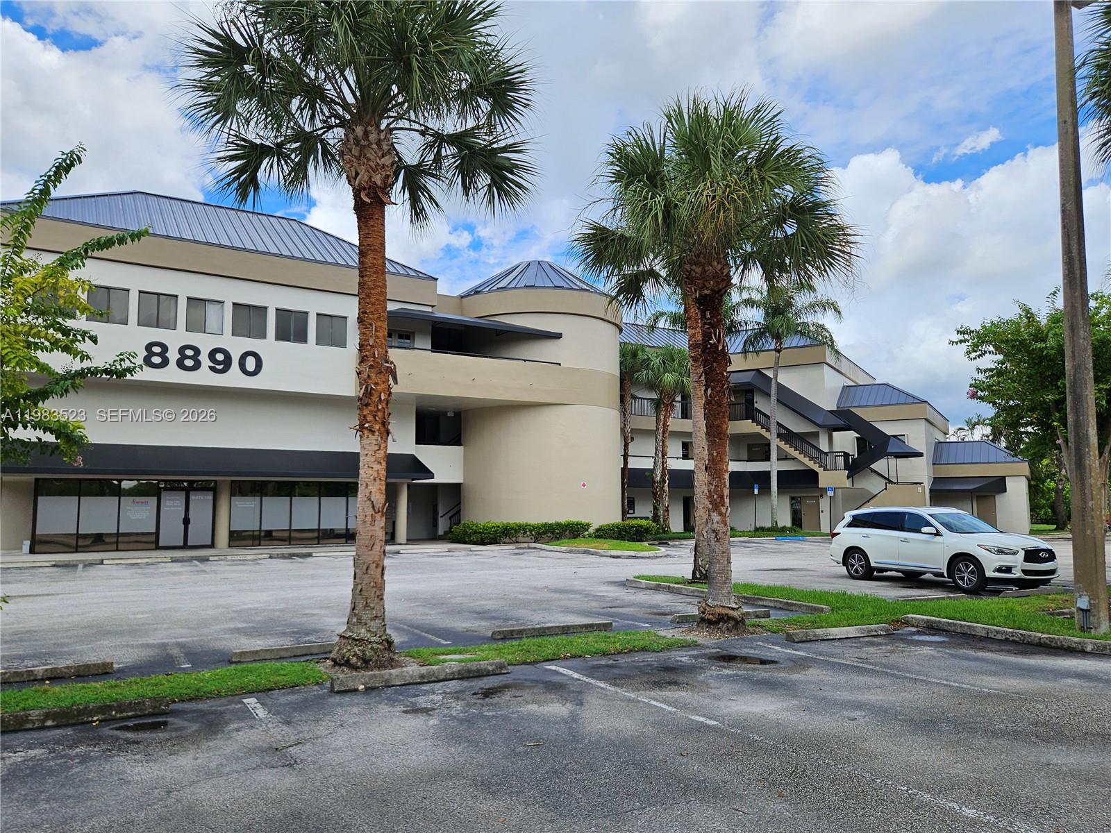 8890 W Oakland Park Boulevard M, Sunrise, FL 33351, Sunrise