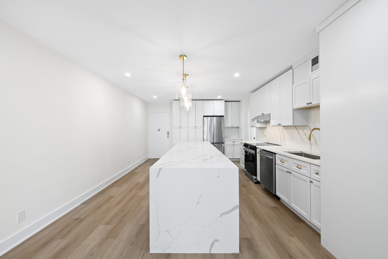 4250 Galt Ocean Drive 10c — photo 2