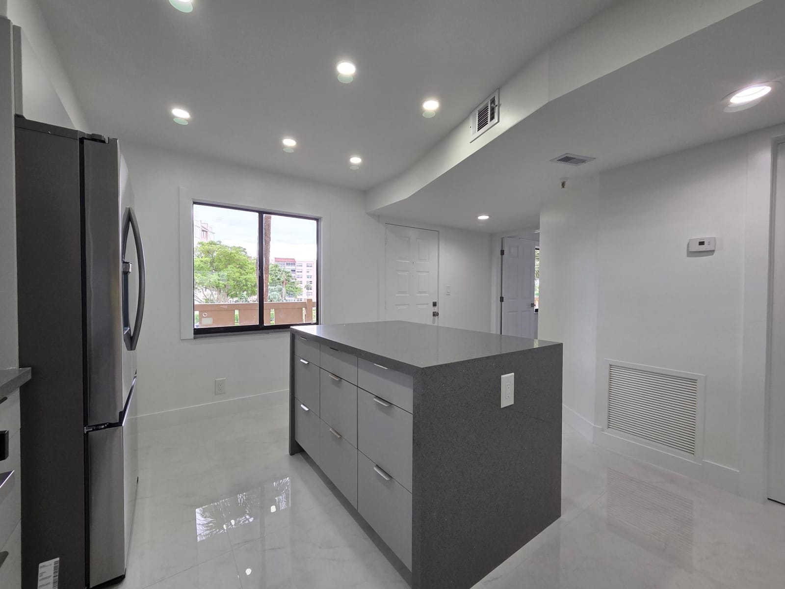 14460 Strathmore Lane 307, Delray Beach, FL 33446 photo 9