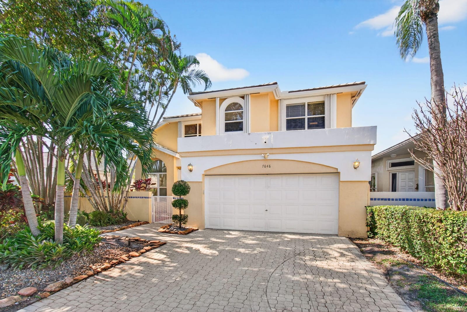 7848 Travelers Tree Drive, Boca Raton, FL 33433