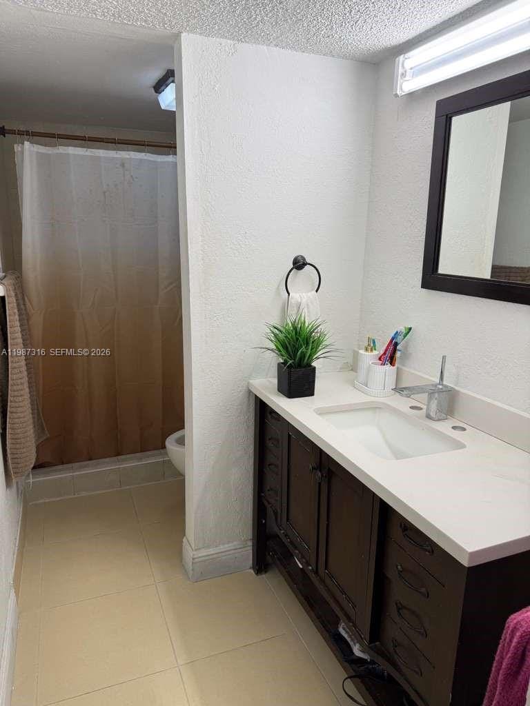 1900 W 68th Street A205 — photo 2