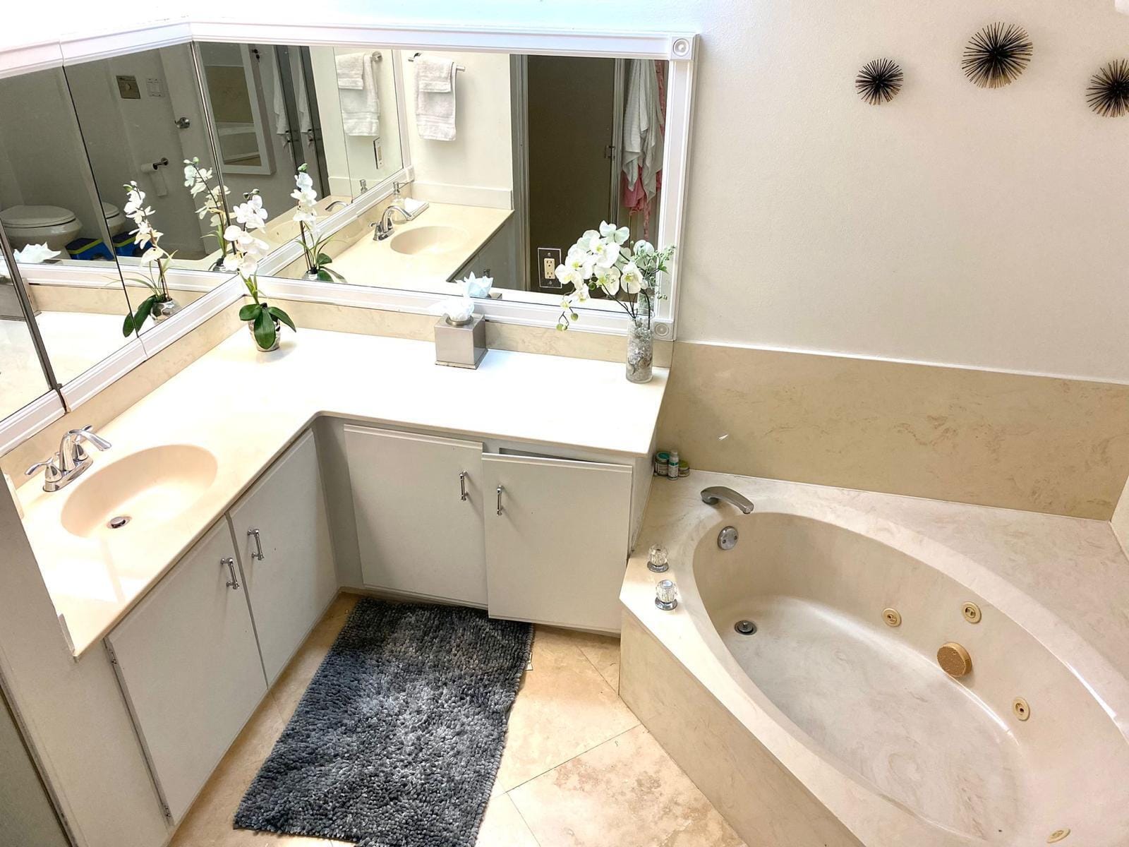 13770 Oneida Drive B2 — photo 9