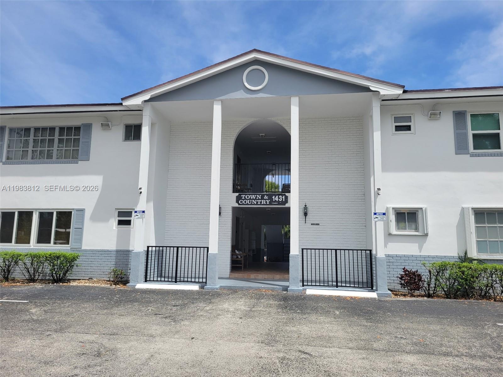 1431 S 14th Avenue 114, Hollywood, FL 33020, Hollywood