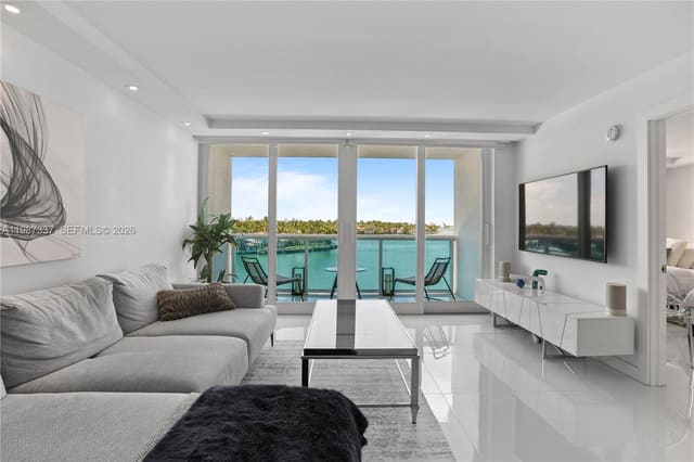 6770 Indian Creek Drive 5M, Miami Beach, FL 33141