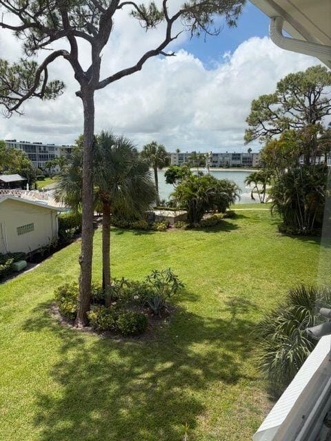 2562 Garden Drive N 305 — photo 12