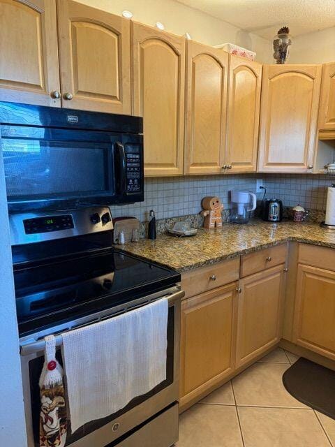 2562 Garden Drive N 305 — photo 4