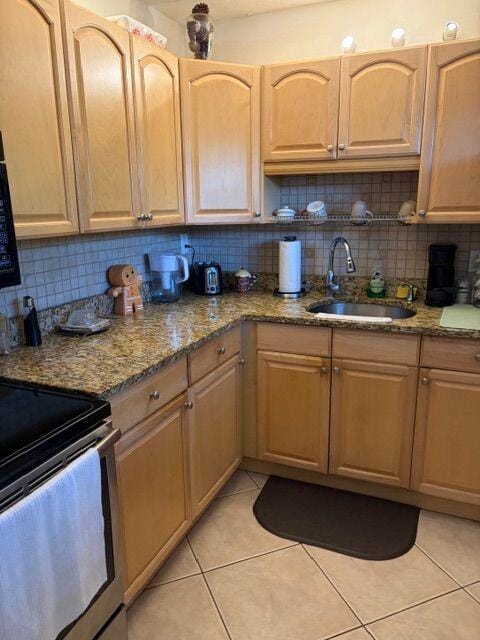 2562 Garden Drive N 305 — photo 5