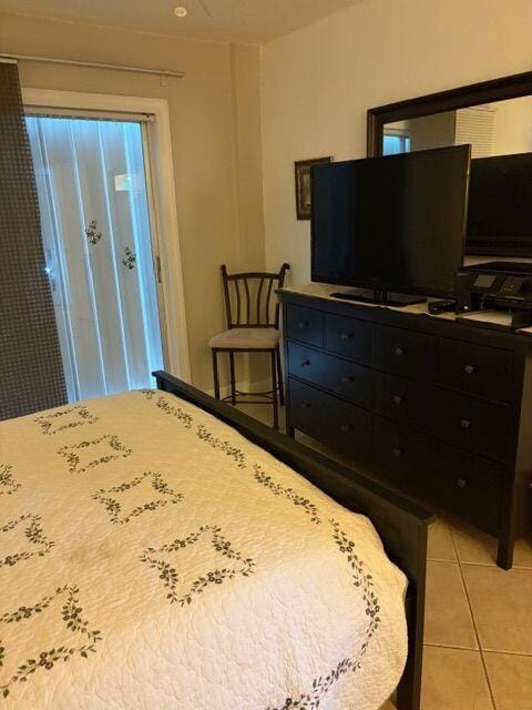 2562 Garden Drive N 305 — photo 8