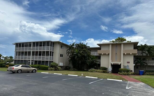 2562 Garden Drive N 305, Lake Worth Beach, FL 33461, Lake Worth Beach