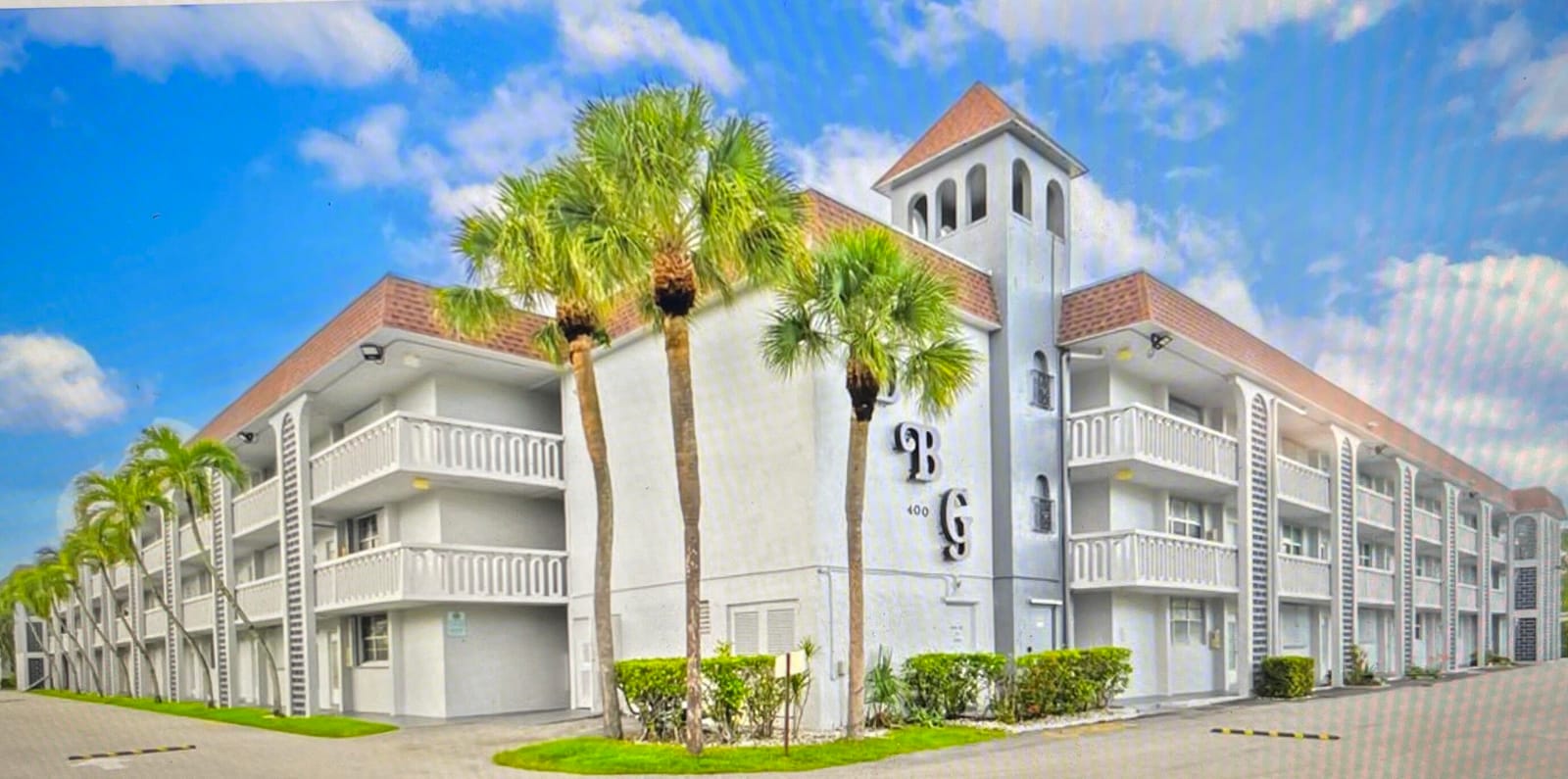 400 SE 10th Street 308, Deerfield Beach, FL 33441 photo 2