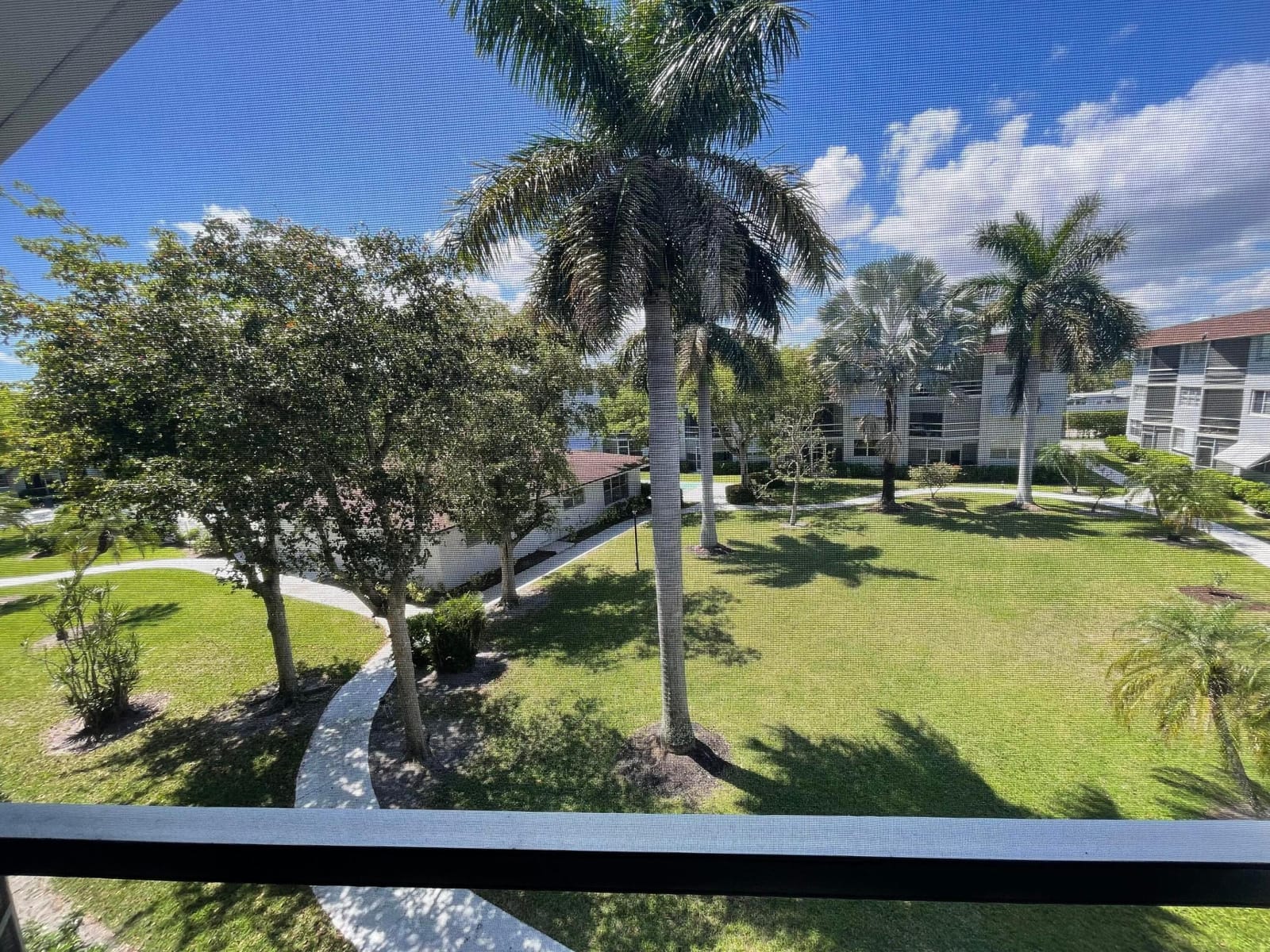 400 SE 10th Street 308, Deerfield Beach, FL 33441 photo 4