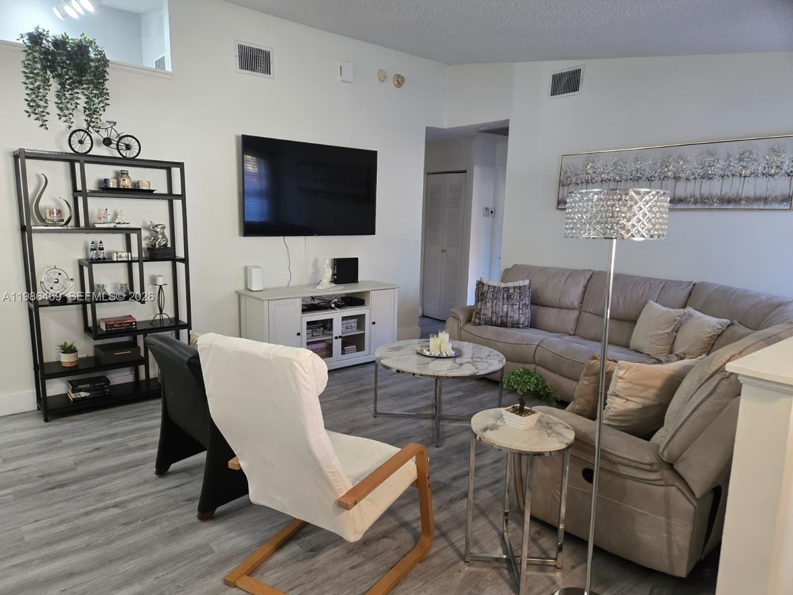 3815 Coco Loba Lane — photo 3