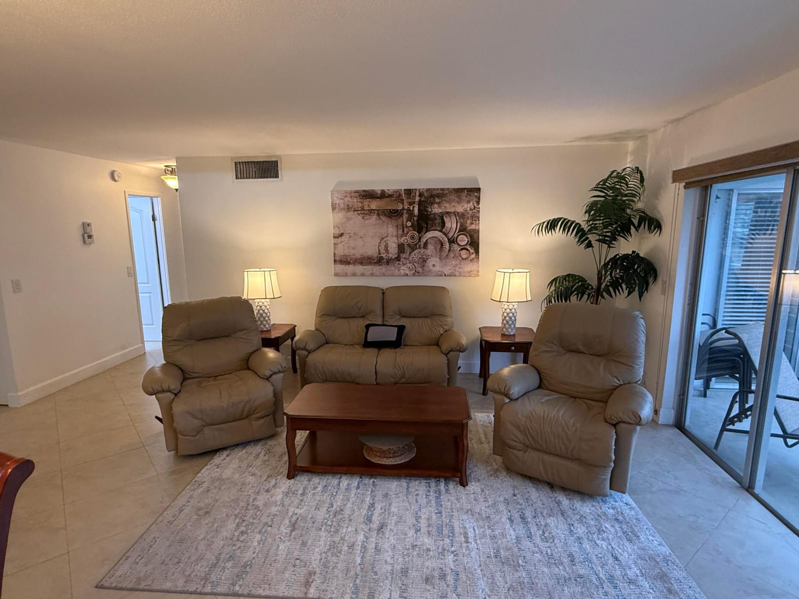 300 NE 14th Avenue 411, Hallandale Beach, FL 33009 photo 8