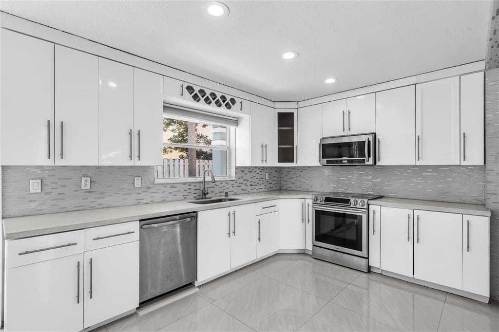 4450 NW 55th Drive — photo 9