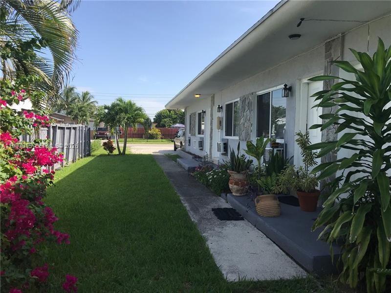 6220 Dawson Street, Hollywood, FL 33023, Hollywood