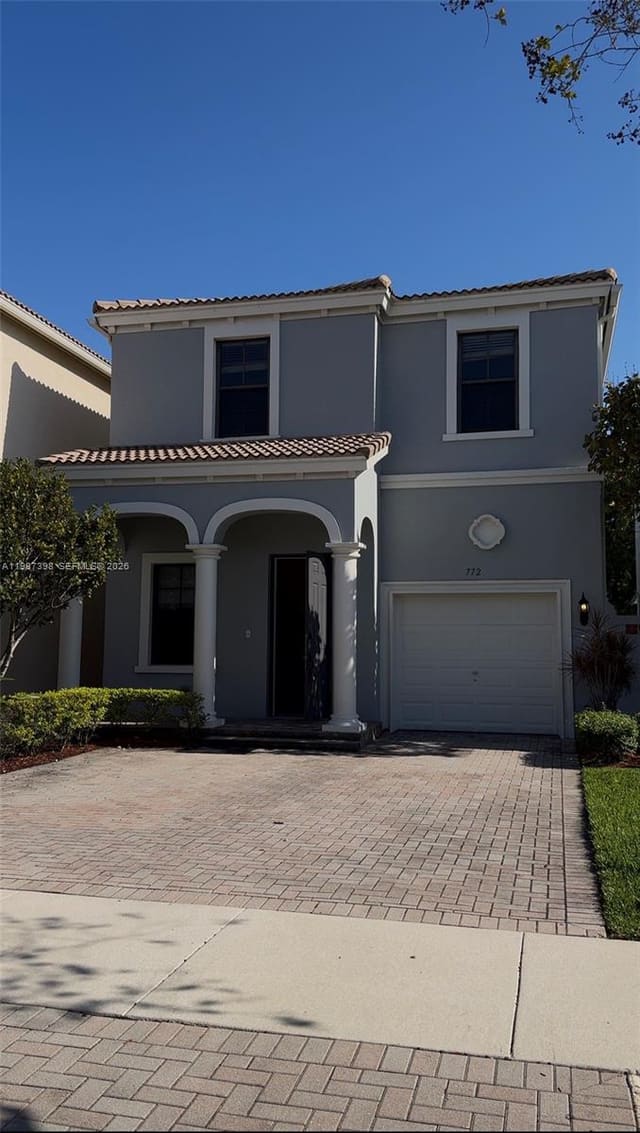 772 NE 191st Terrace, sold in Champion Lakes, Miami, FL