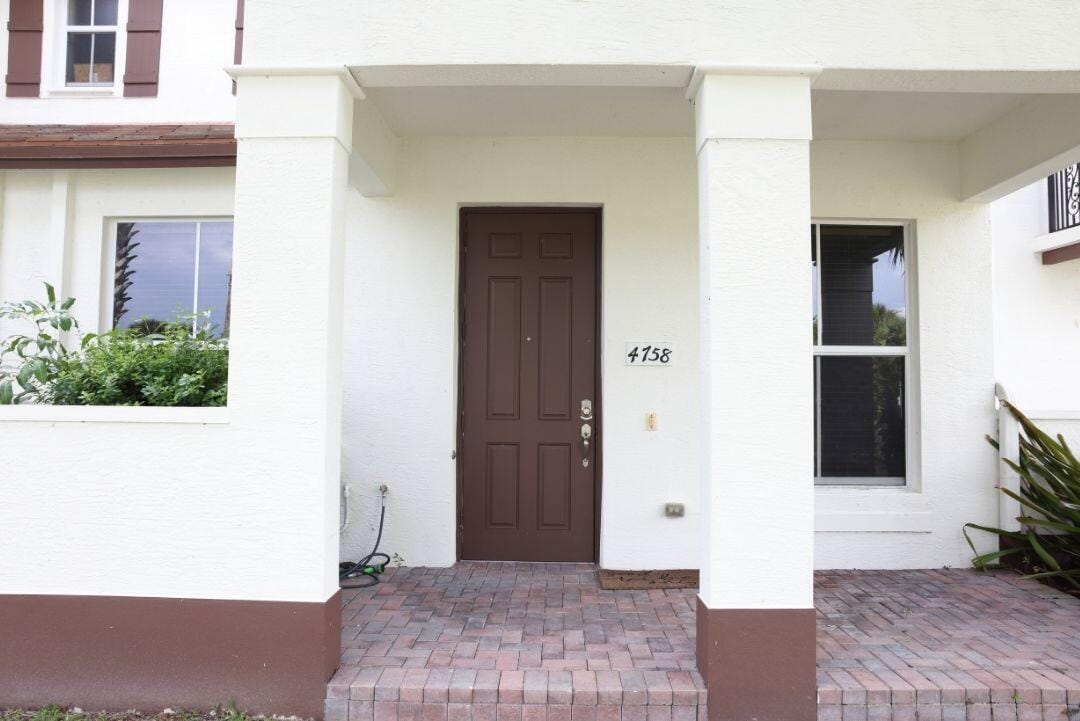4758 Sierra Lane, Coconut Creek, FL 33073 photo 2