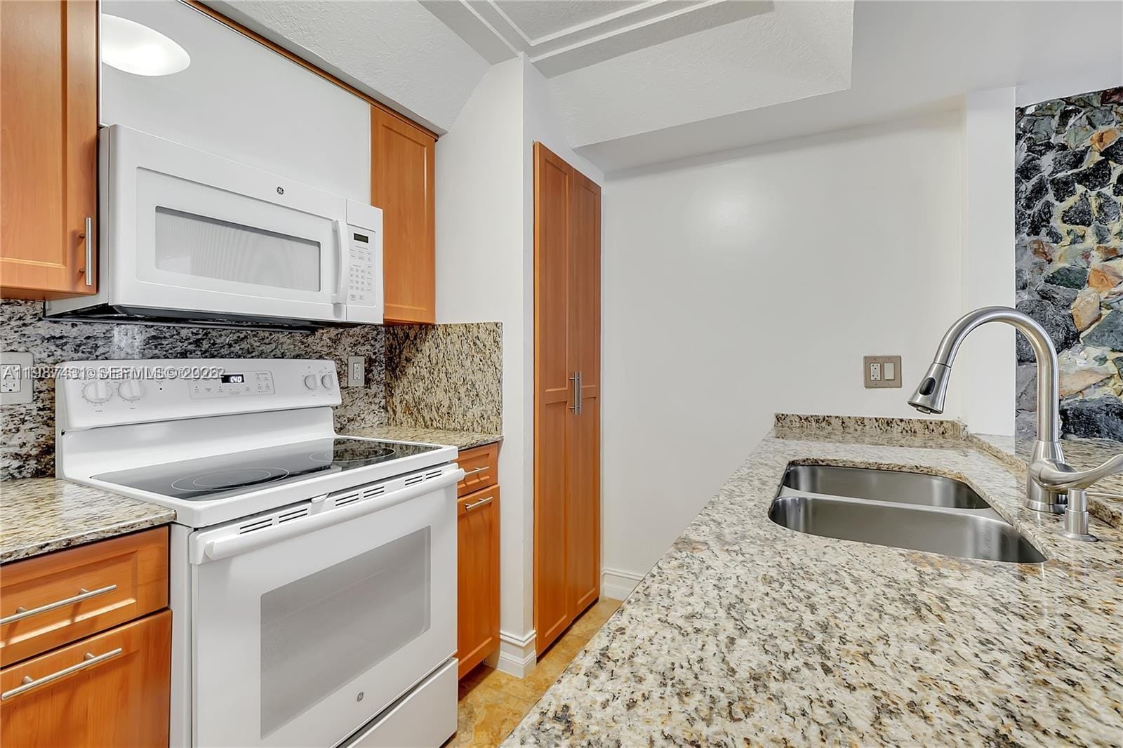 6580 W 27th Court 58-12, Hialeah, FL 33016 photo 23