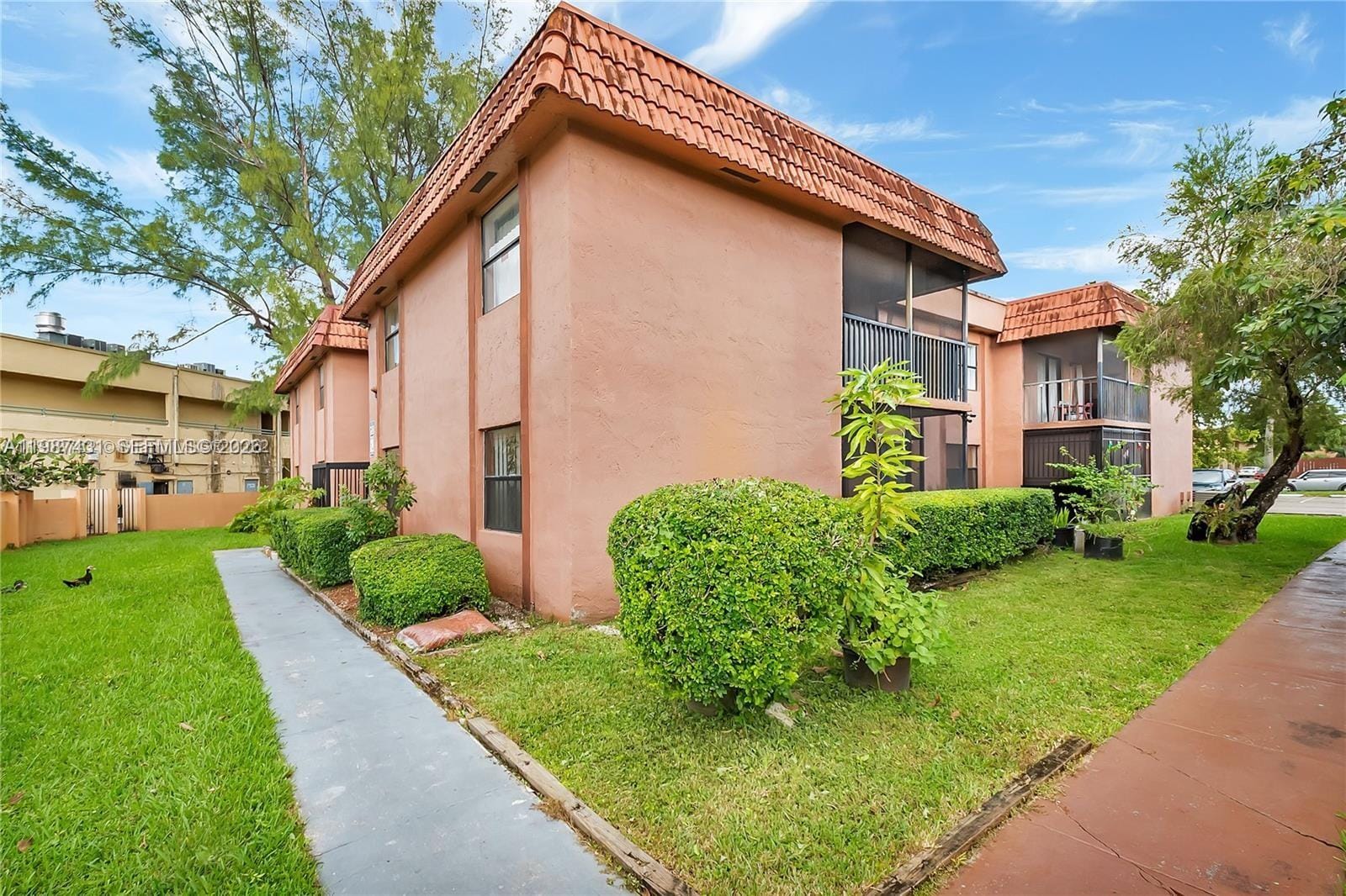 6580 W 27th Court 58-12 — photo 4