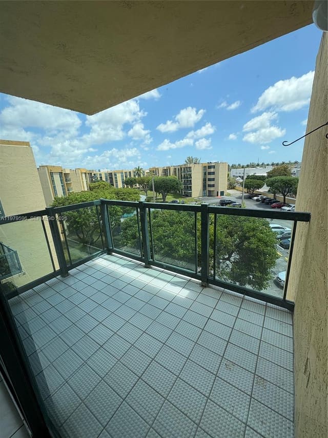 11800 SW 18th Street 5174, Miami, FL 33175