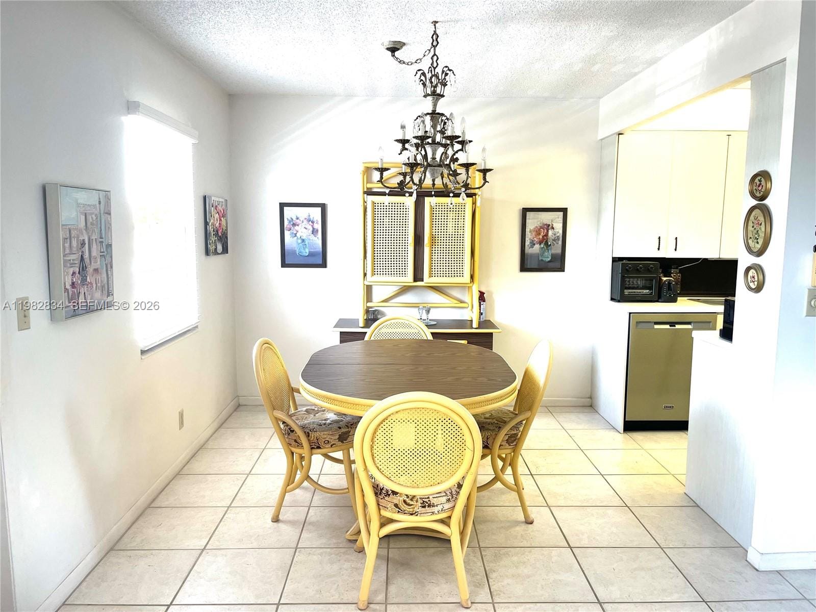 3037 Newport H 3037 — photo 6