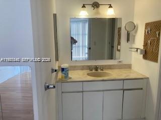 17021 N Bay Road 624, Sunny Isles Beach, FL 33160, Sunny Isles Beach