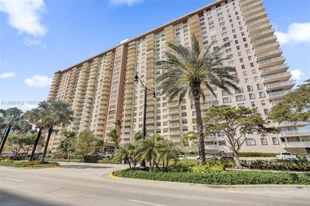 251 174th Street 614, Sunny Isles Beach, FL 33160