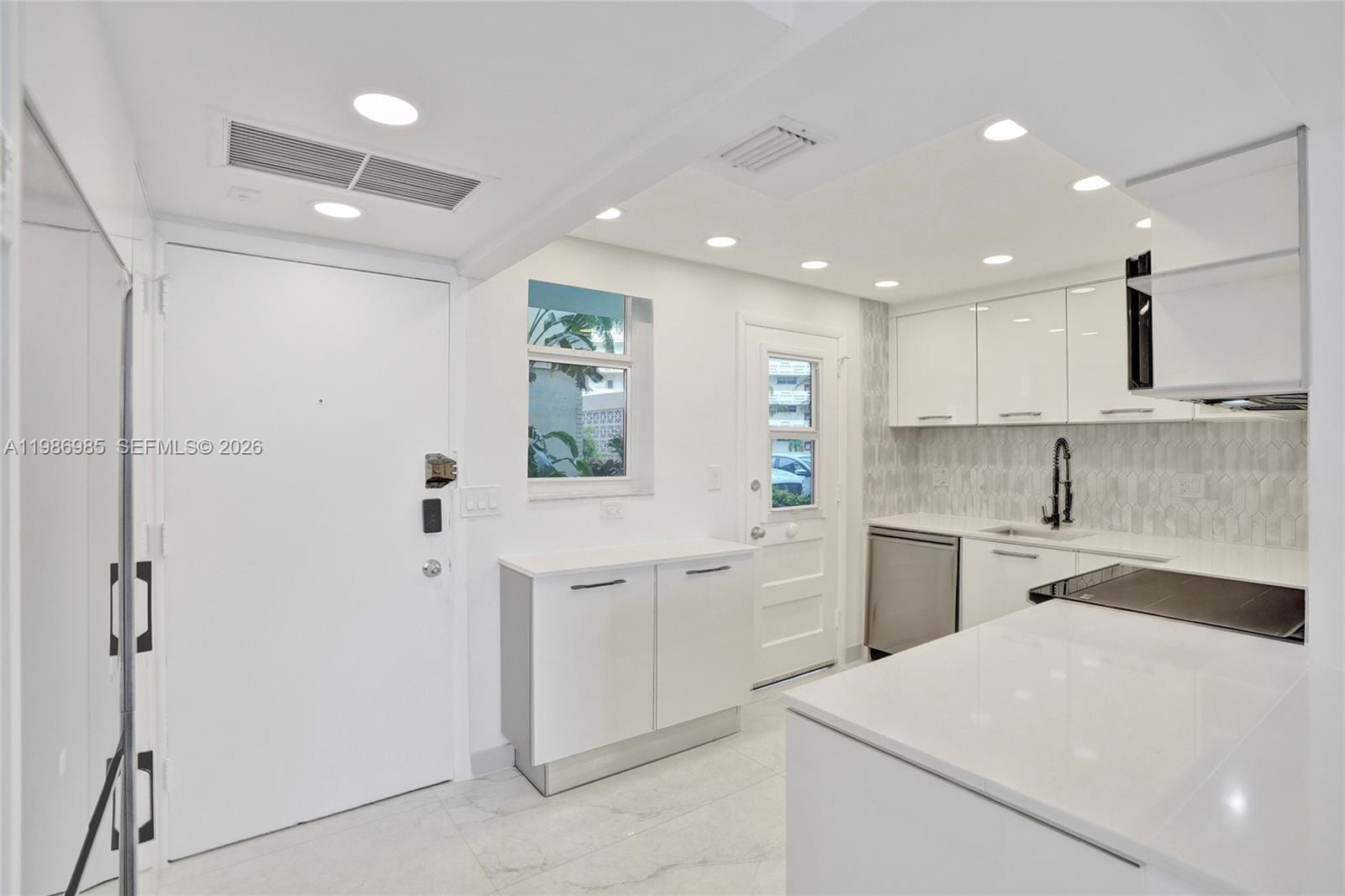 3020 Marcos Drive S106, Aventura, FL 33160 photo 10