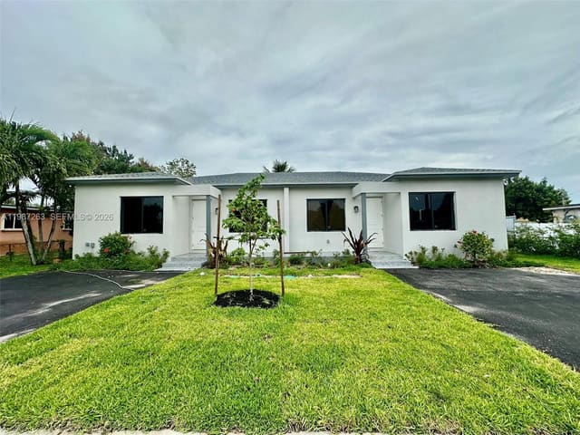 2377 NW 105th Street 1, Miami, FL 33147
