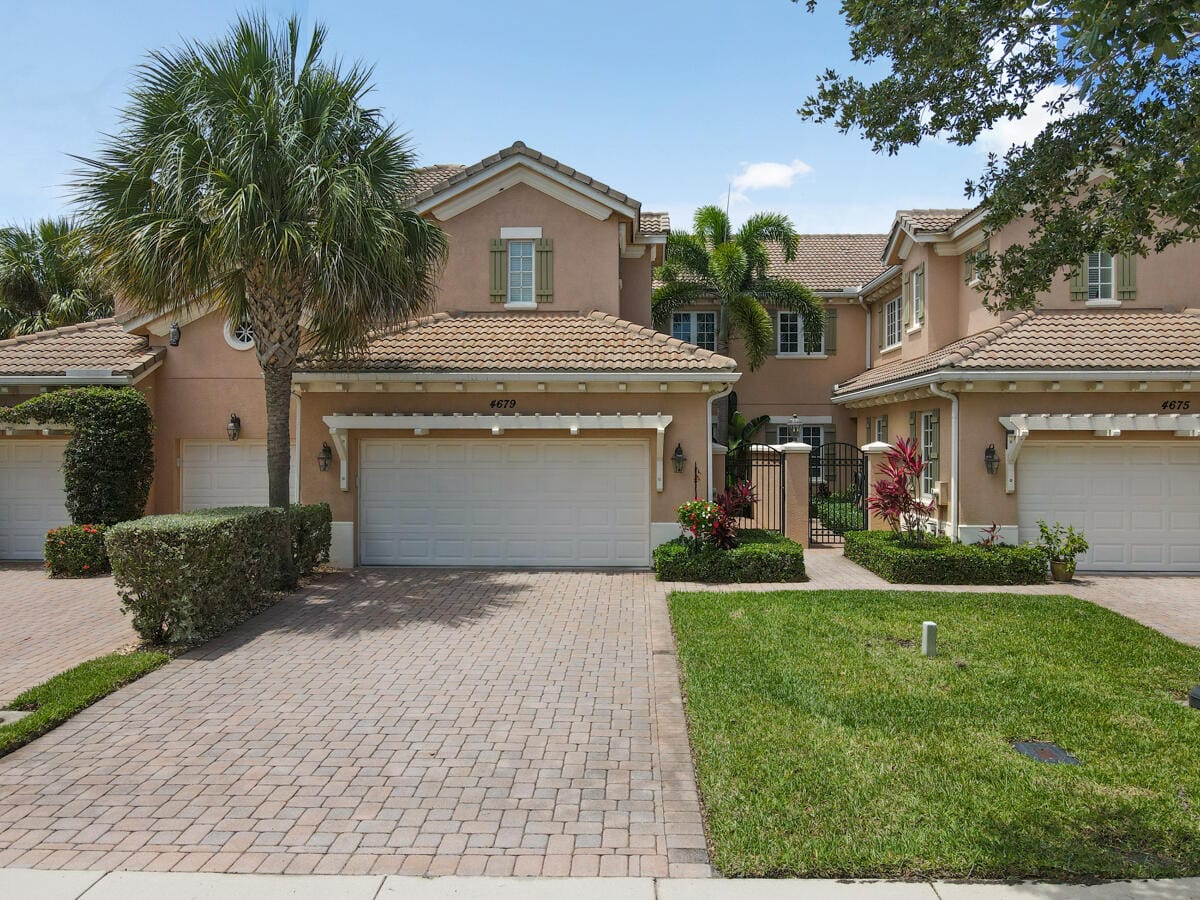 4679 Cadiz Circle — photo 2